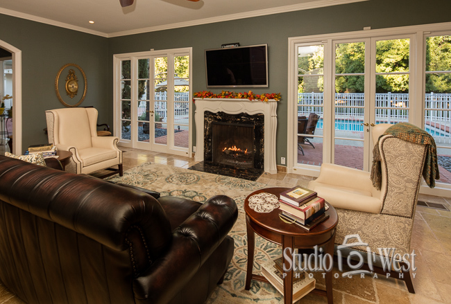 San Luis Obispo Elder Care - Chateau Rose Living Room - Studio 101 West Photography
