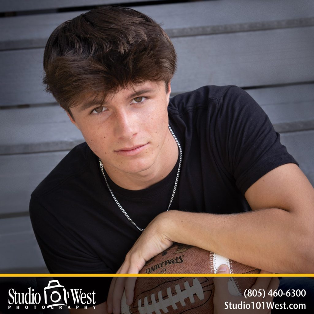 Senior Portrait - Senior Photo Shoot - High School Senior Pictures - Studio 101 West Photography