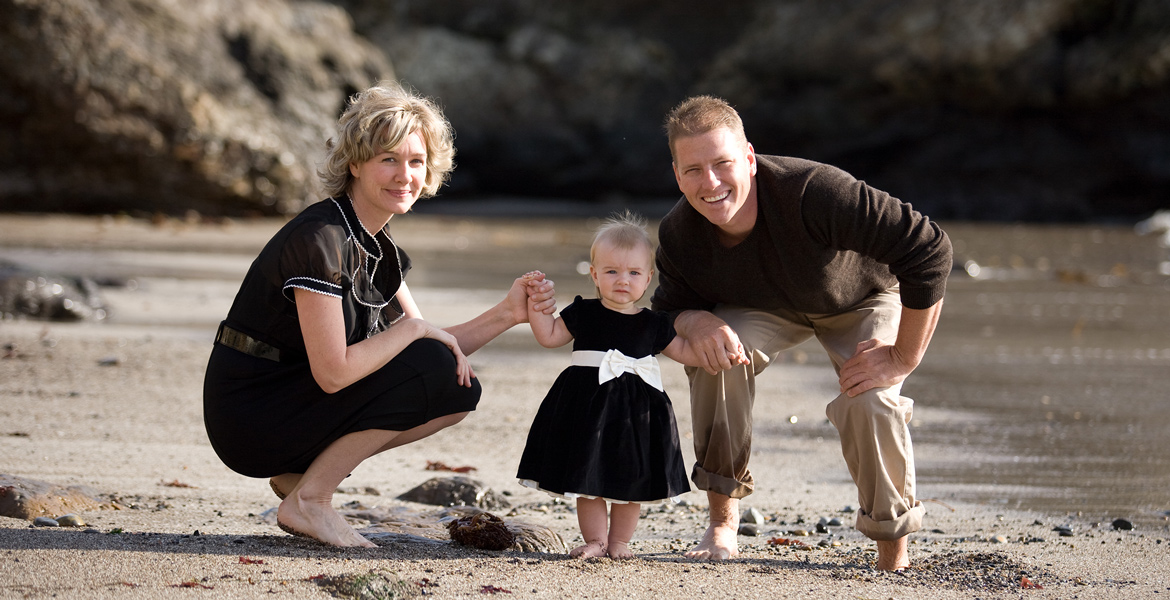 Central Coast Beach Young Family Portrait - Outdoor Family Portrait - Studio 101 West Photography