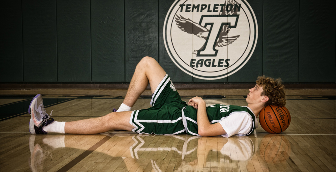 Templeton High School Basketball Player Senior Portrait - Senior Pictures in School Gym - Basketball Player Senior Portrait - Studio 101 West Photography