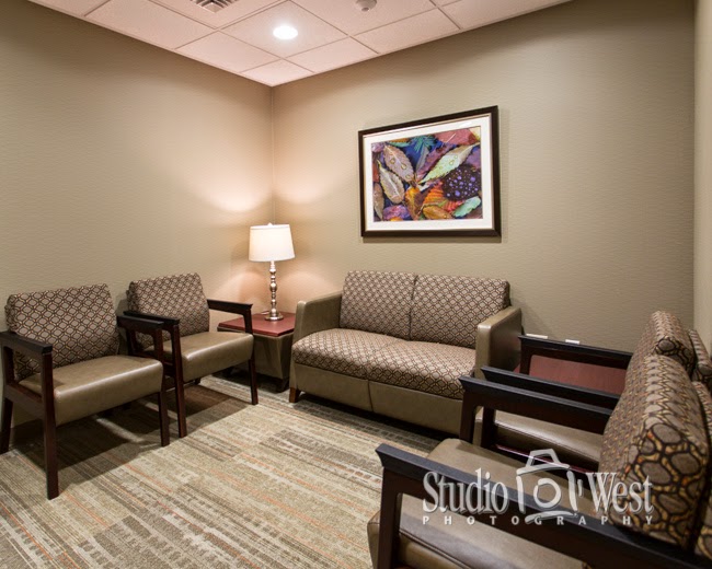 French Hospital Hybrid Surgery Suite Waiting Room