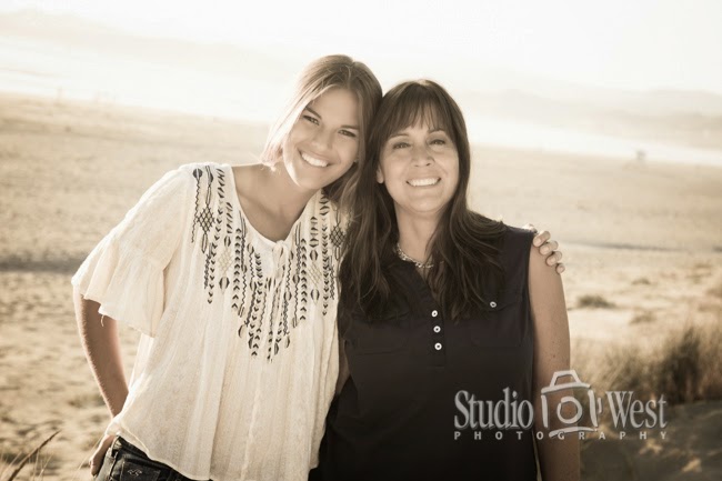 Studio 101 West mother and daughter beach portrait