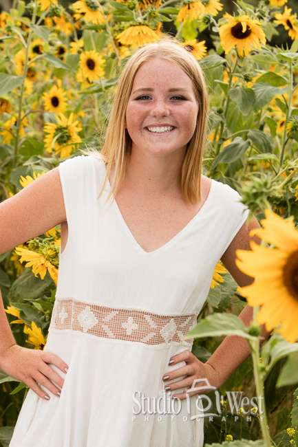 Sunflower Senior Portraits Atascadero High School Senior Photographer - Studio 101 West Photography