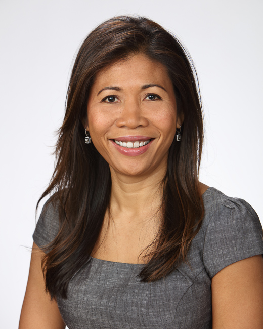 headshot on white background Business Portrait - Executive Headshot - Studio 101 West Photography